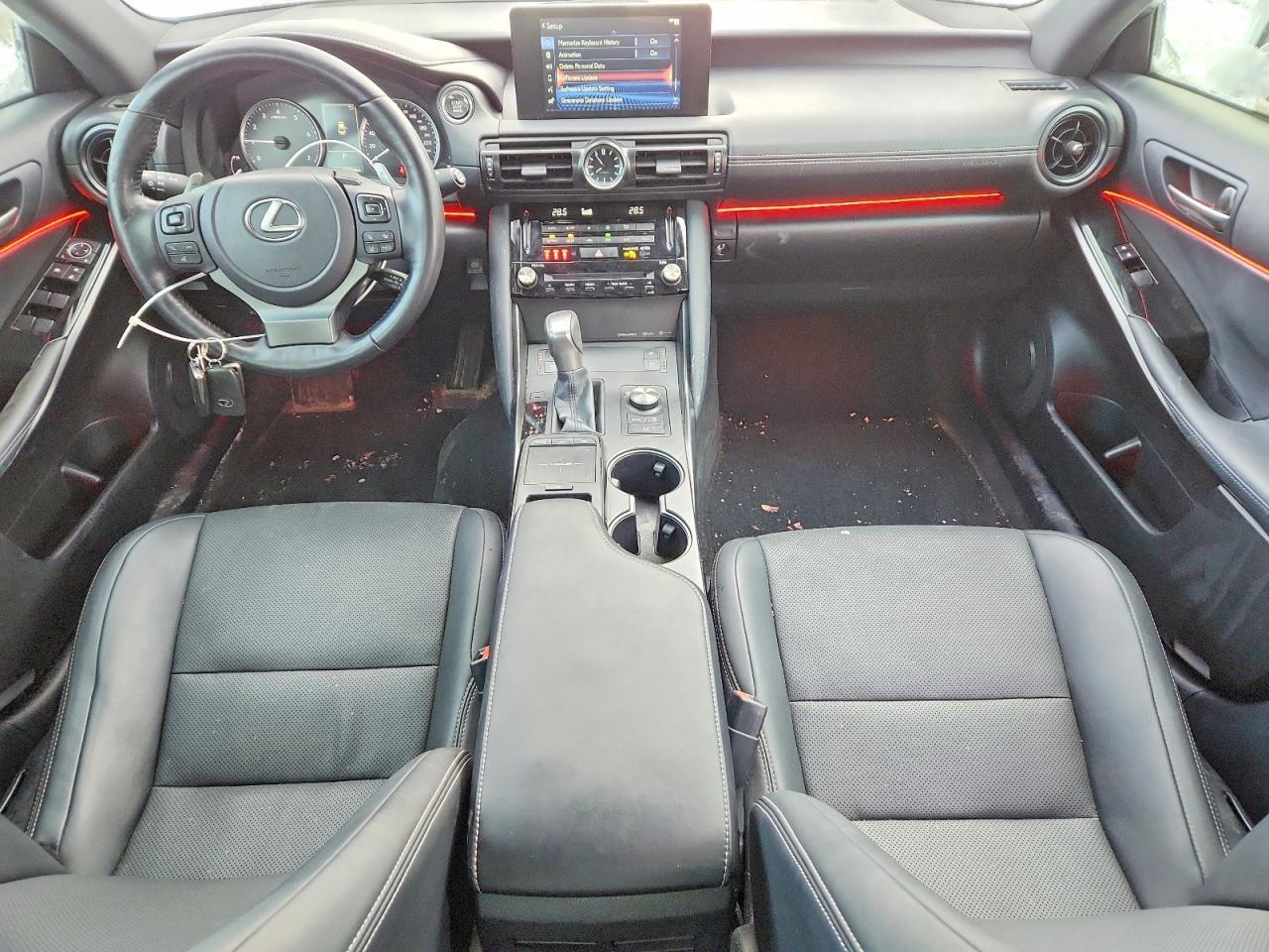 2023 LEXUS IS 300