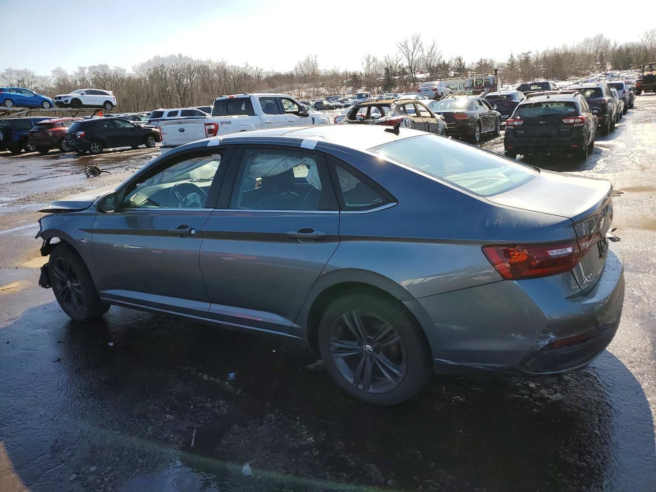 2022 VOLKSWAGEN JETTA