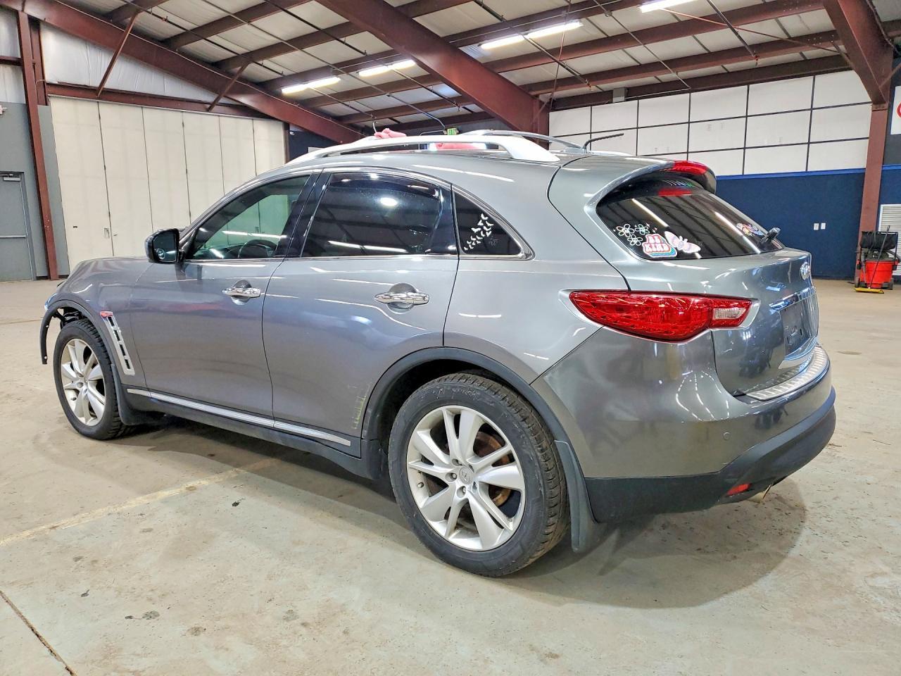 2012 INFINITI FX35