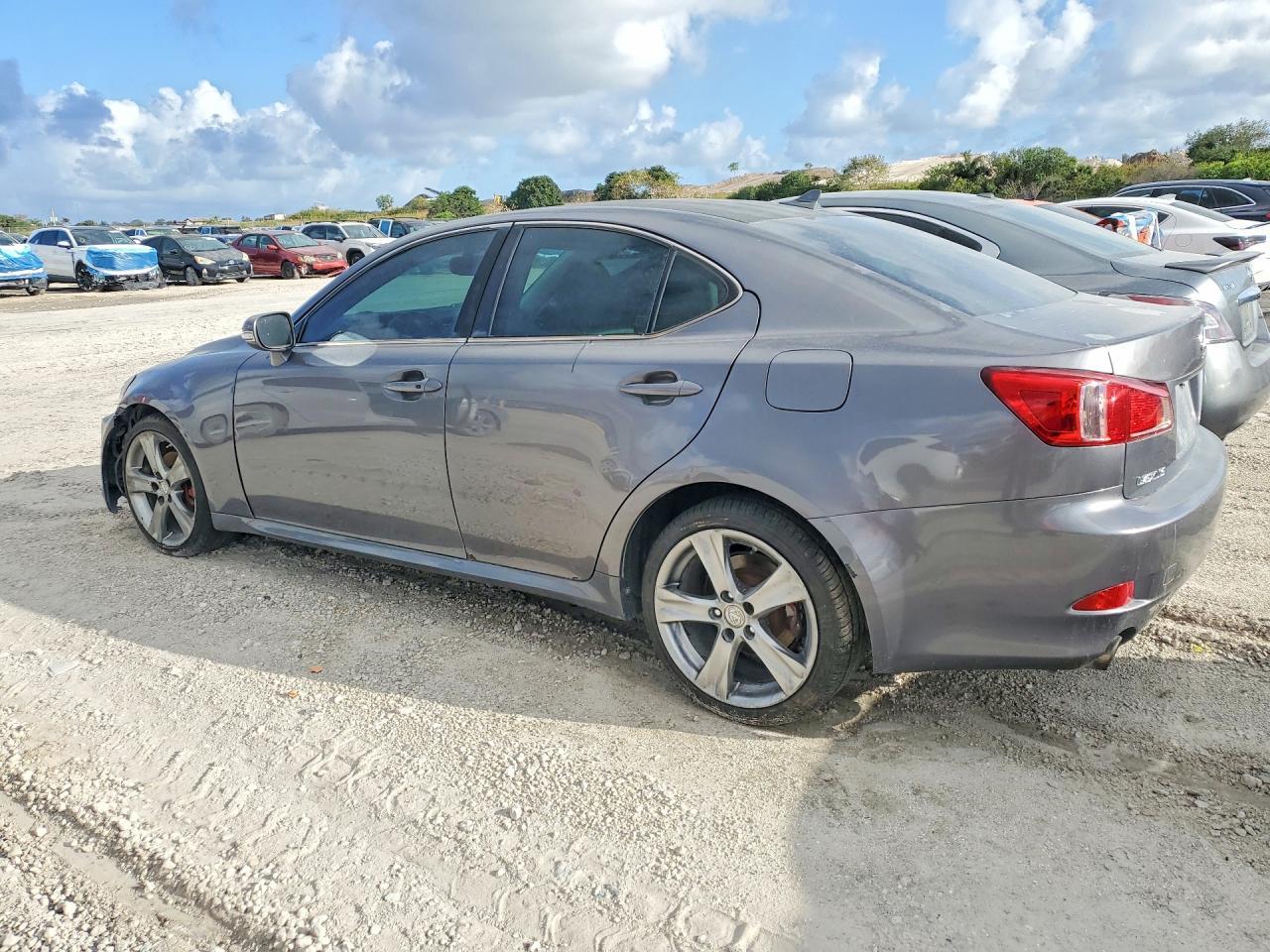 2013 LEXUS IS 250