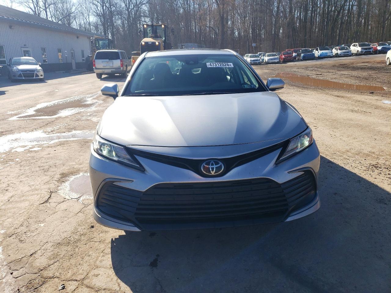 2024 TOYOTA CAMRY