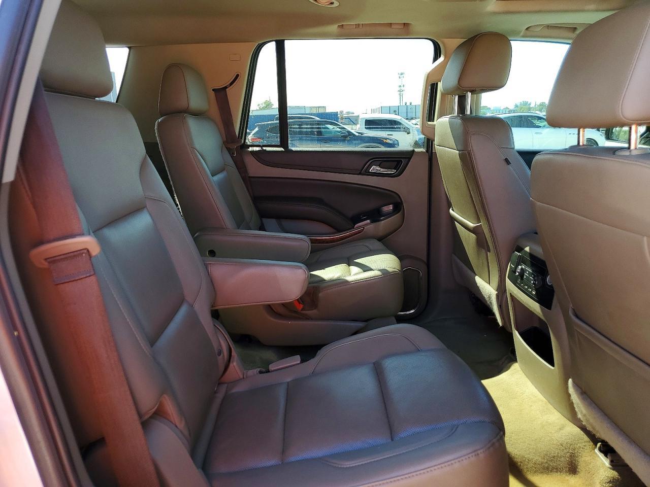 2017 CHEVROLET Tahoe