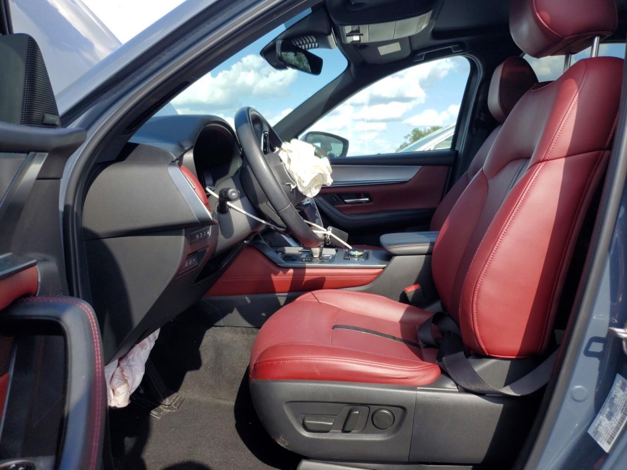 2025 MAZDA Cx-70