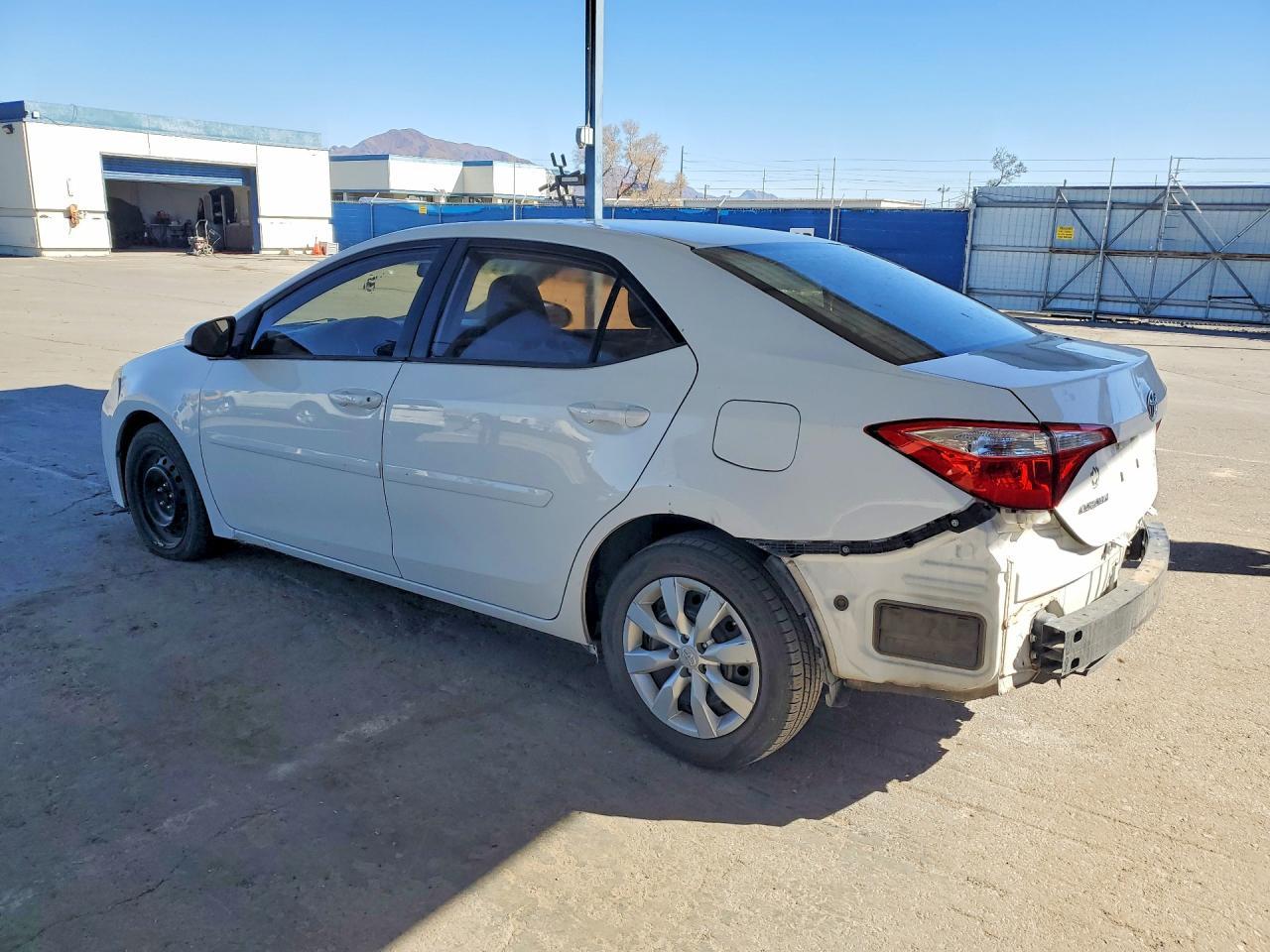 2015 TOYOTA COROLLA