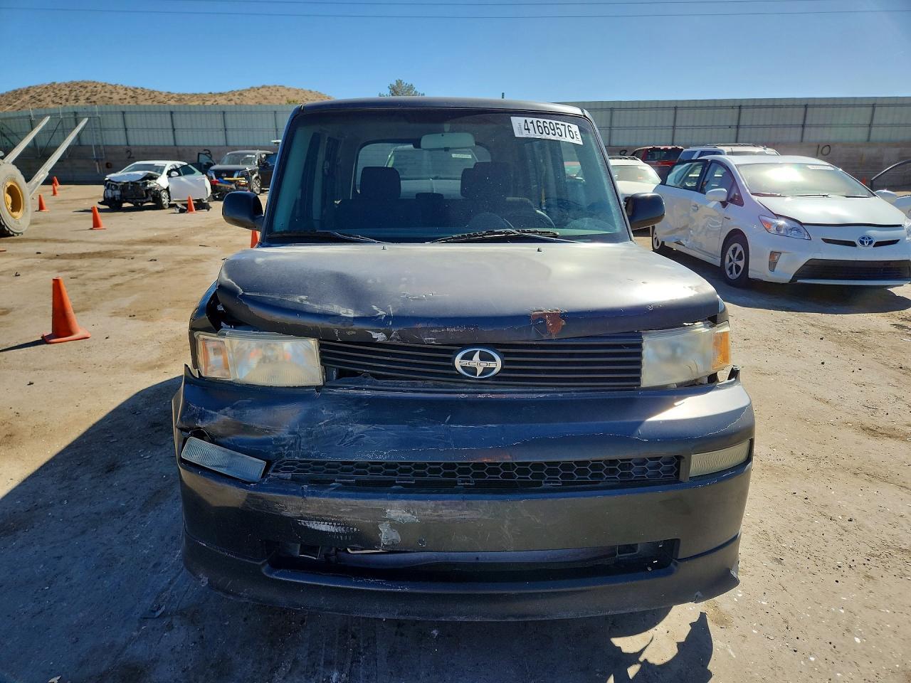 2005 SCION xB