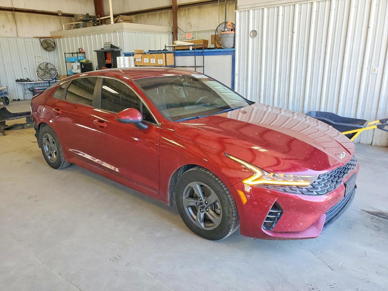 2022 KIA K5