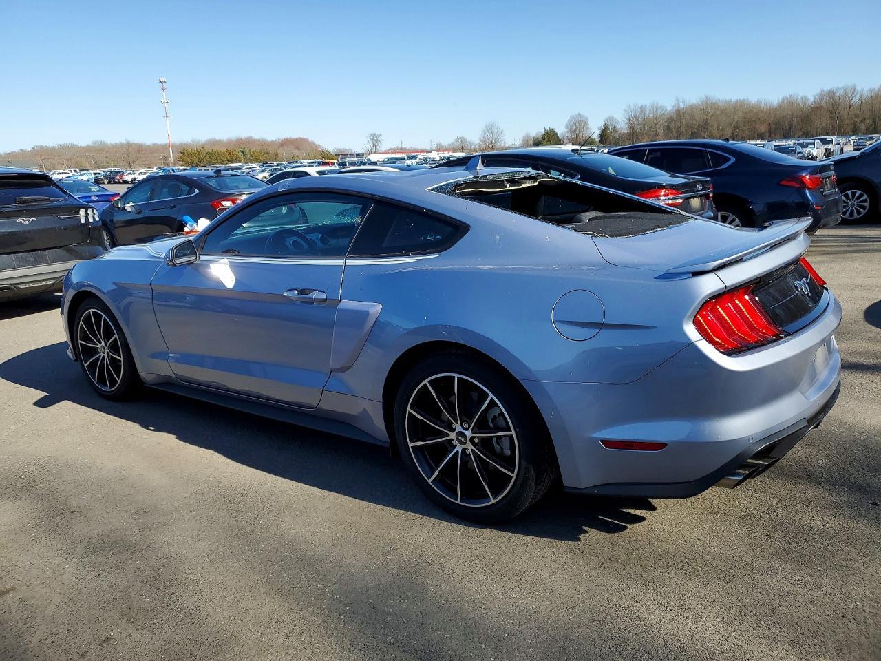 2022 FORD MUSTANG