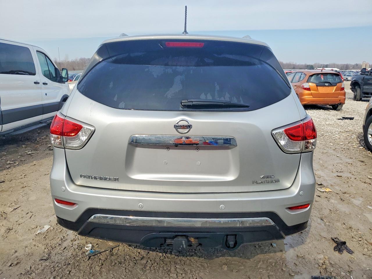 2015 NISSAN PATHFINDER