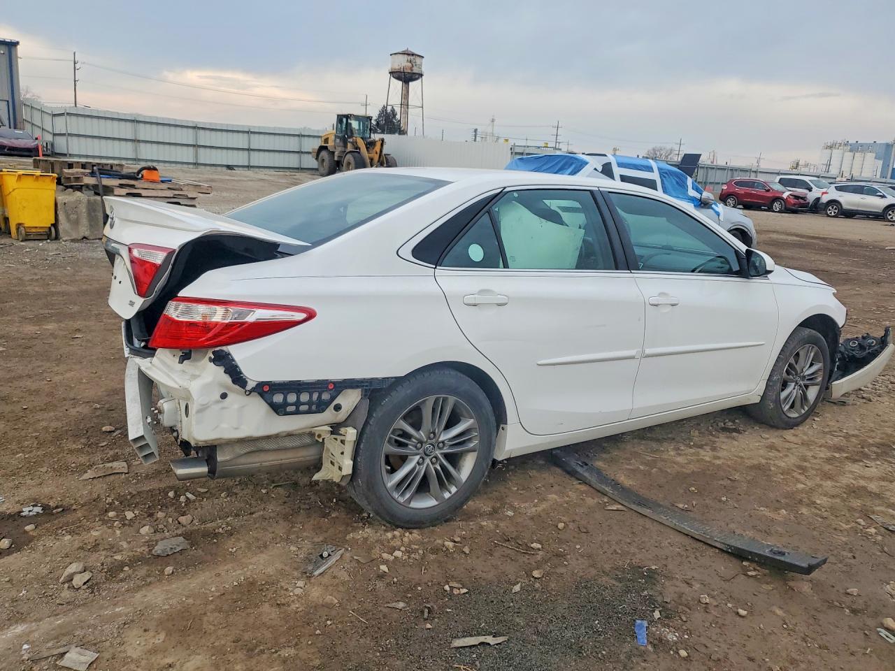 2017 TOYOTA CAMRY