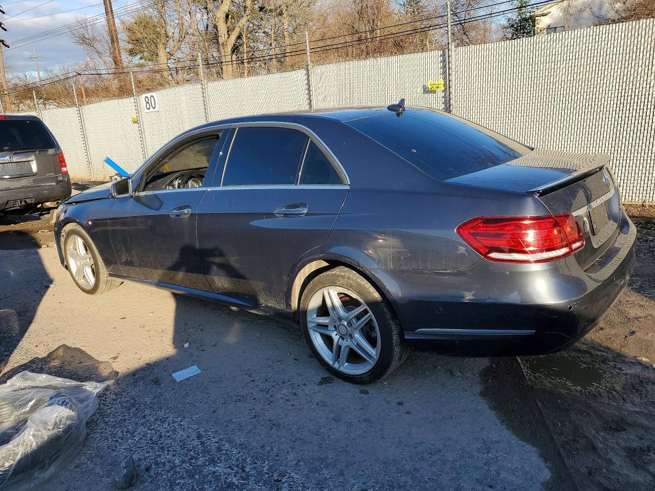 2016 MERCEDES-BENZ E-Class