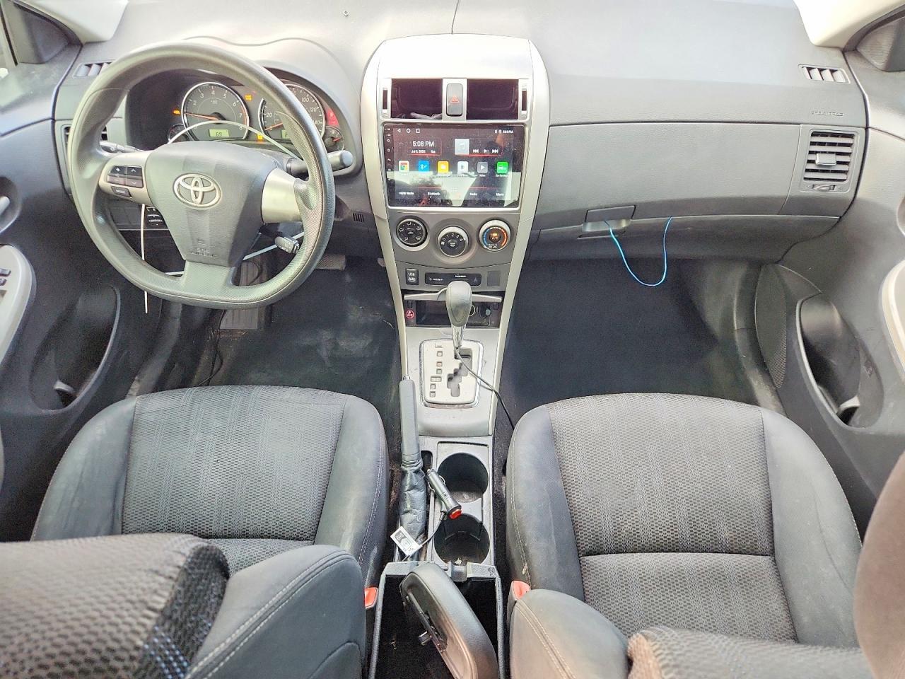 2013 TOYOTA COROLLA