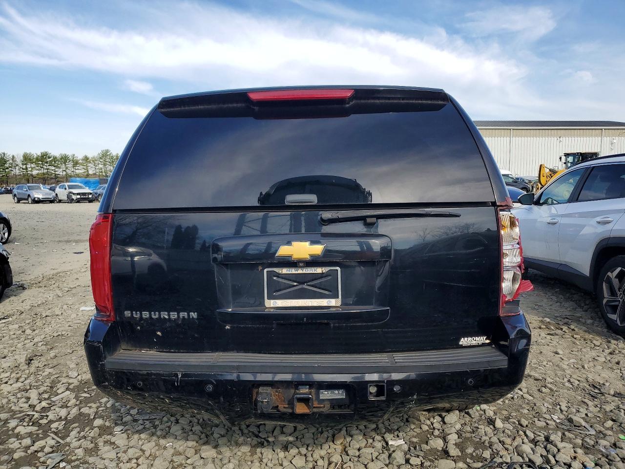 2013 CHEVROLET Suburban