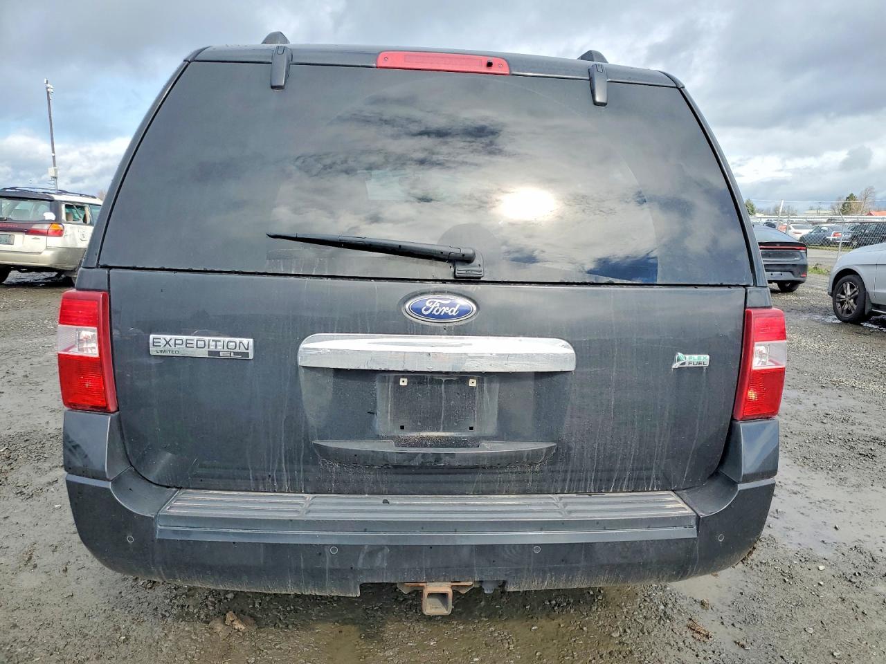 2013 FORD Expedition