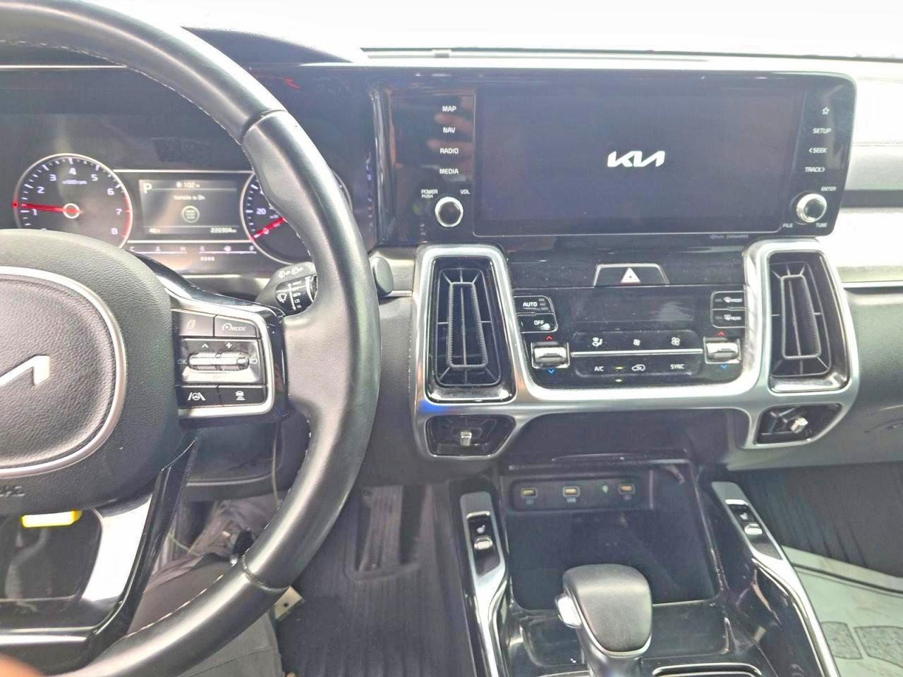2022 KIA SORENTO