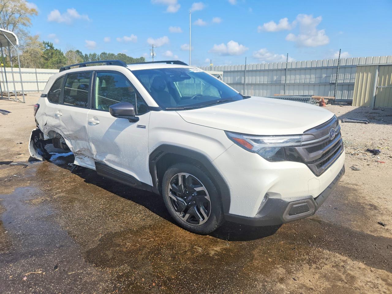 2025 SUBARU FORESTER