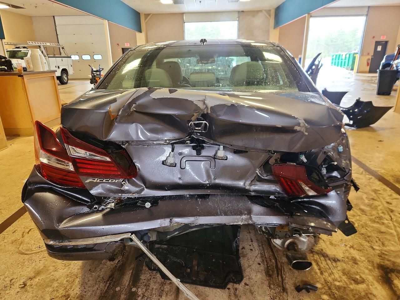 2017 HONDA ACCORD