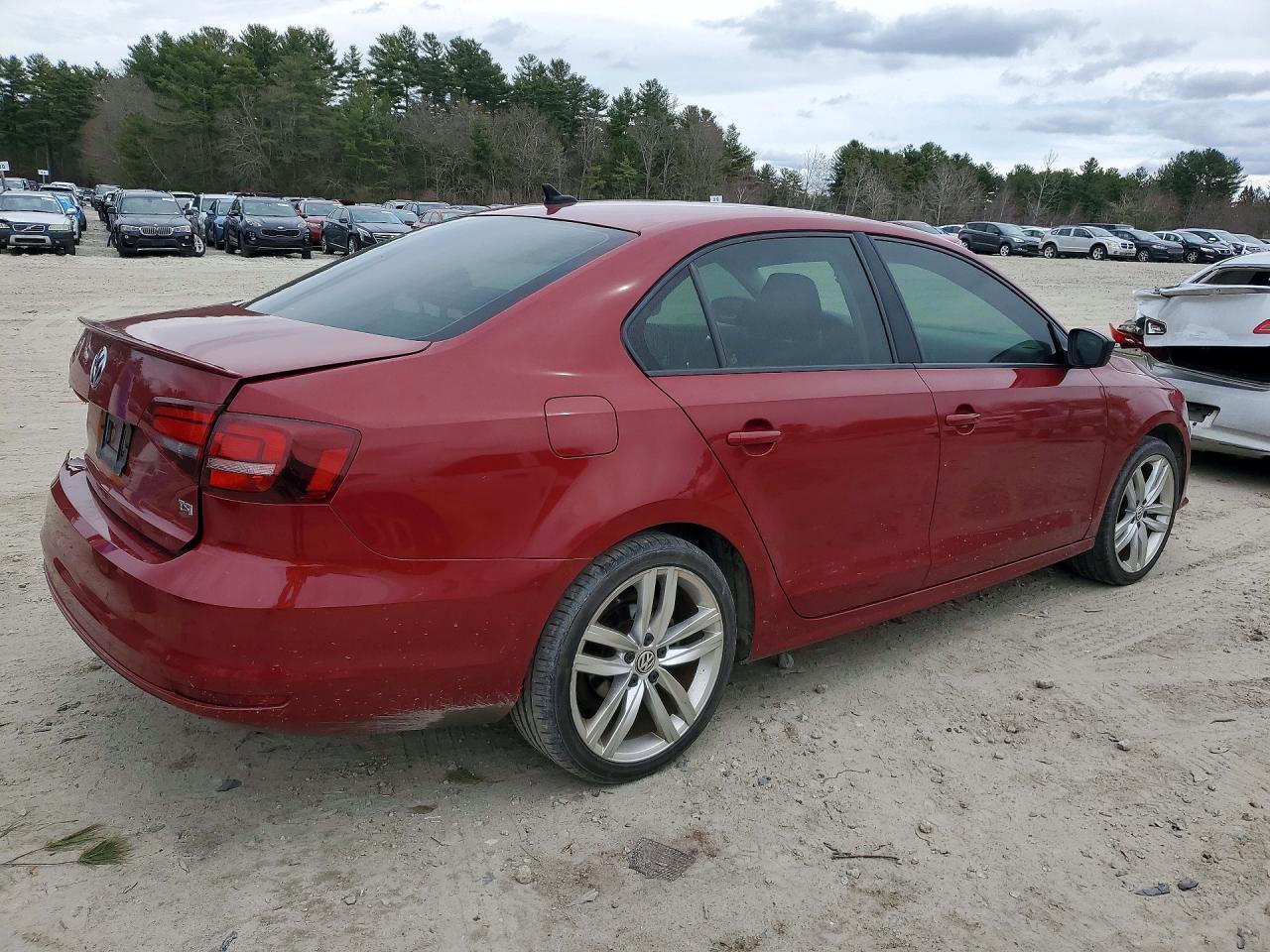 2016 VOLKSWAGEN JETTA