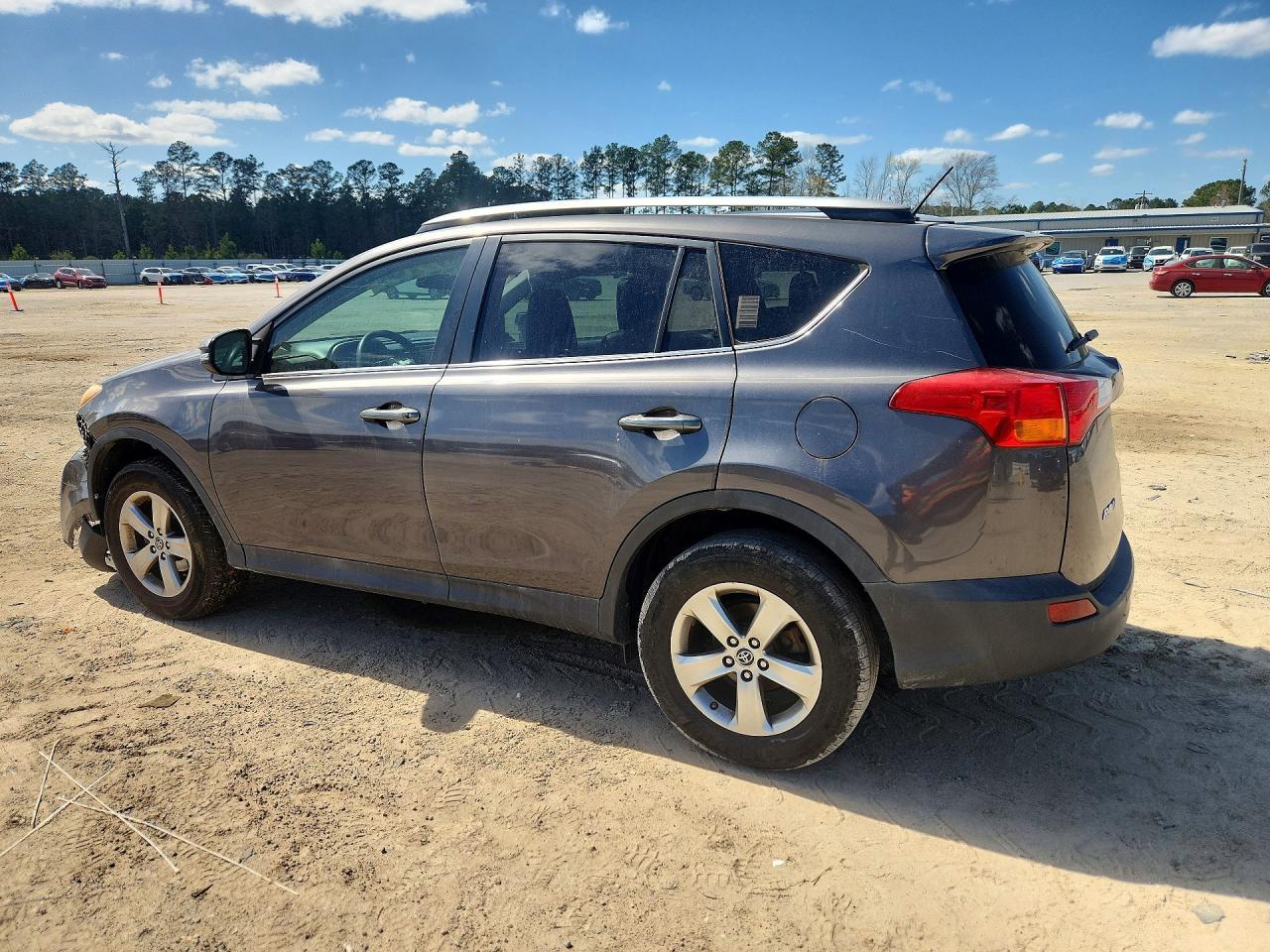 2015 TOYOTA RAV4