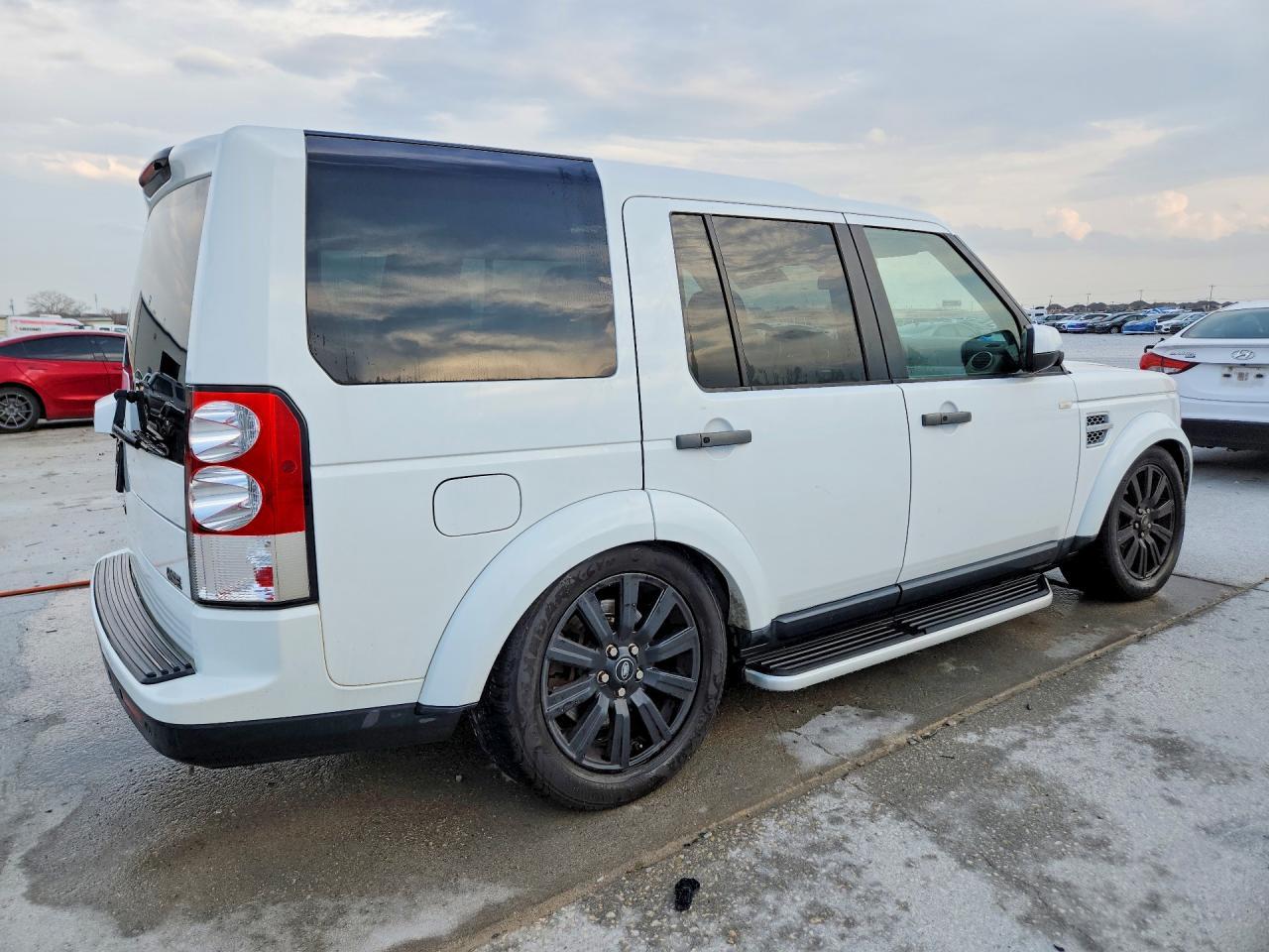2013 LAND ROVER LR4
