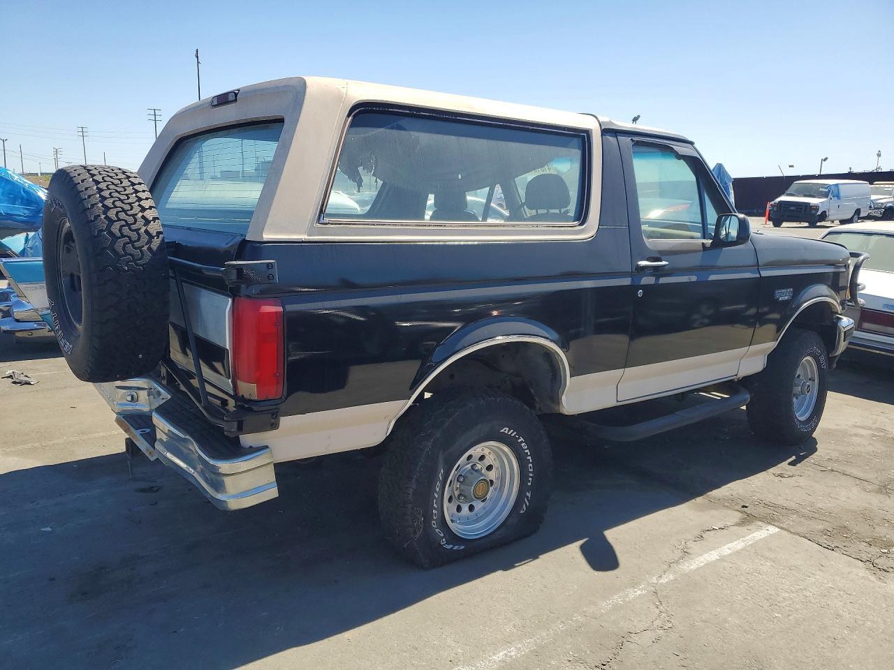 1993 FORD Bronco