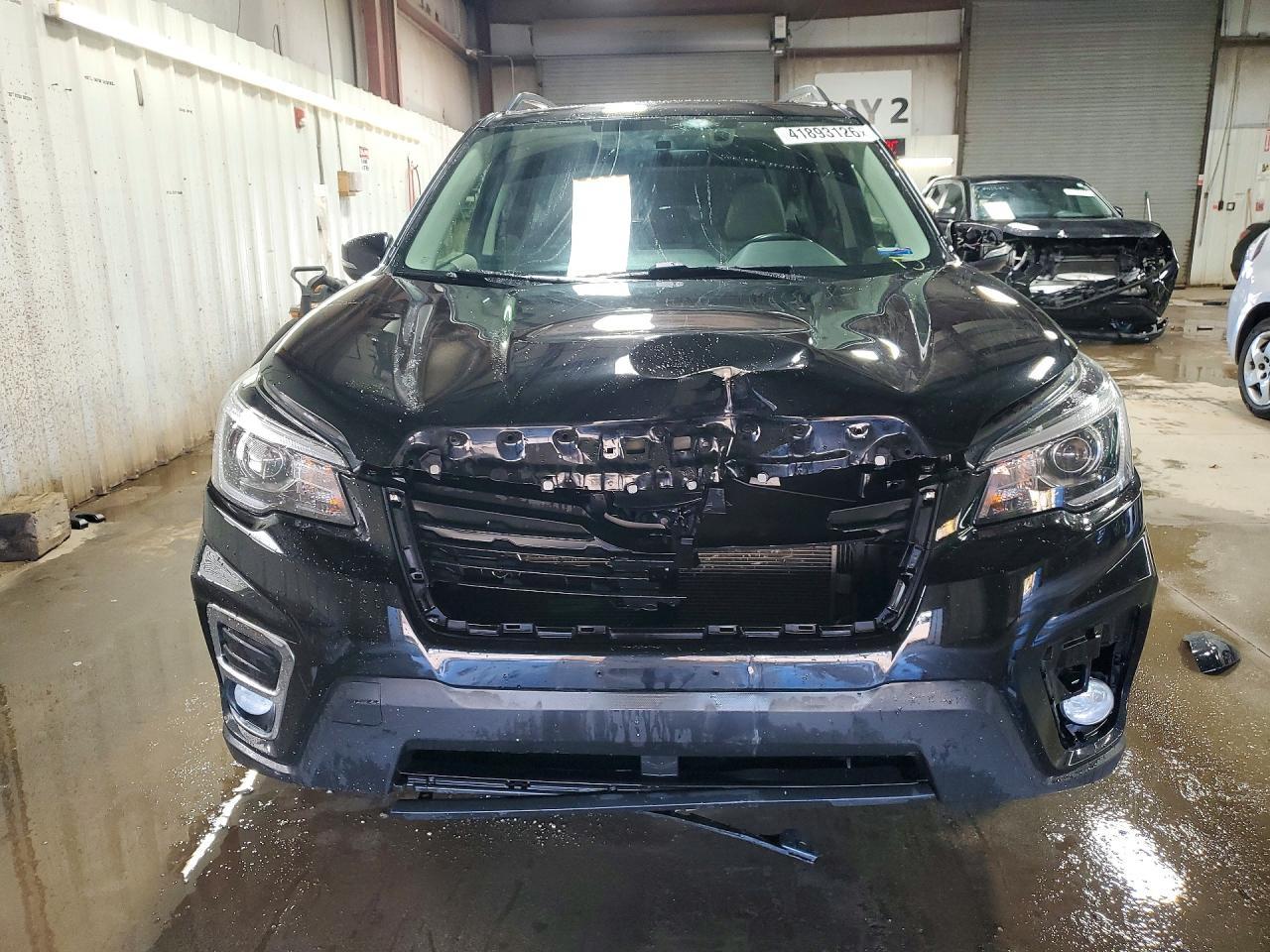 2019 SUBARU FORESTER