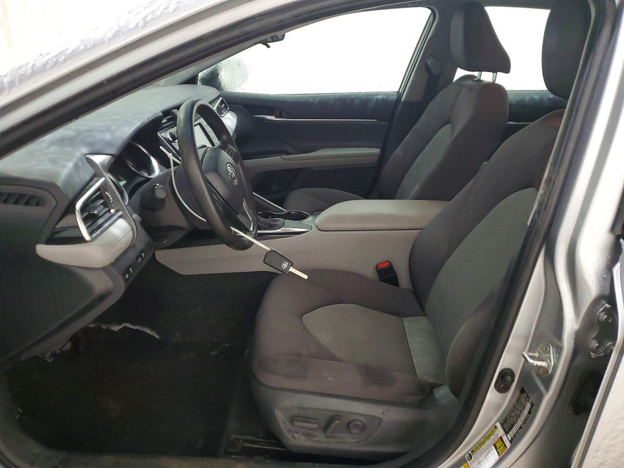 2018 TOYOTA CAMRY