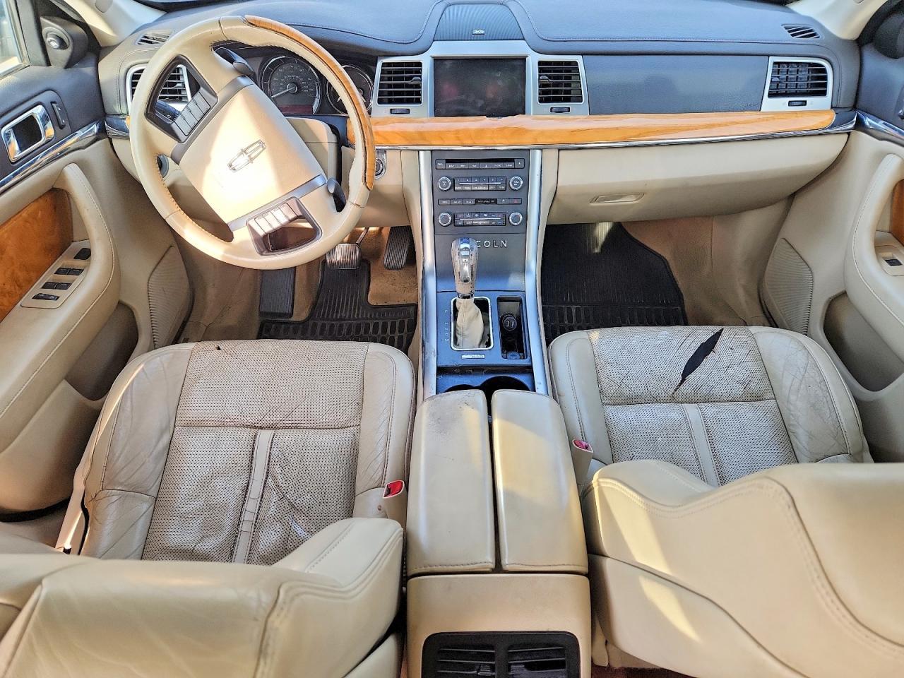 2010 LINCOLN MKS