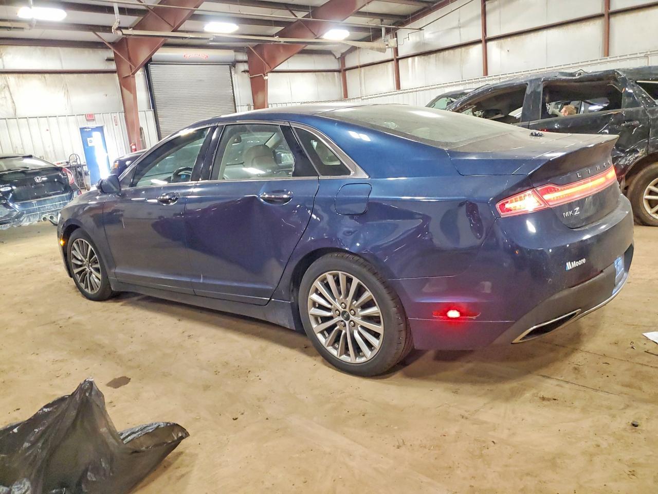 2017 LINCOLN MKZ