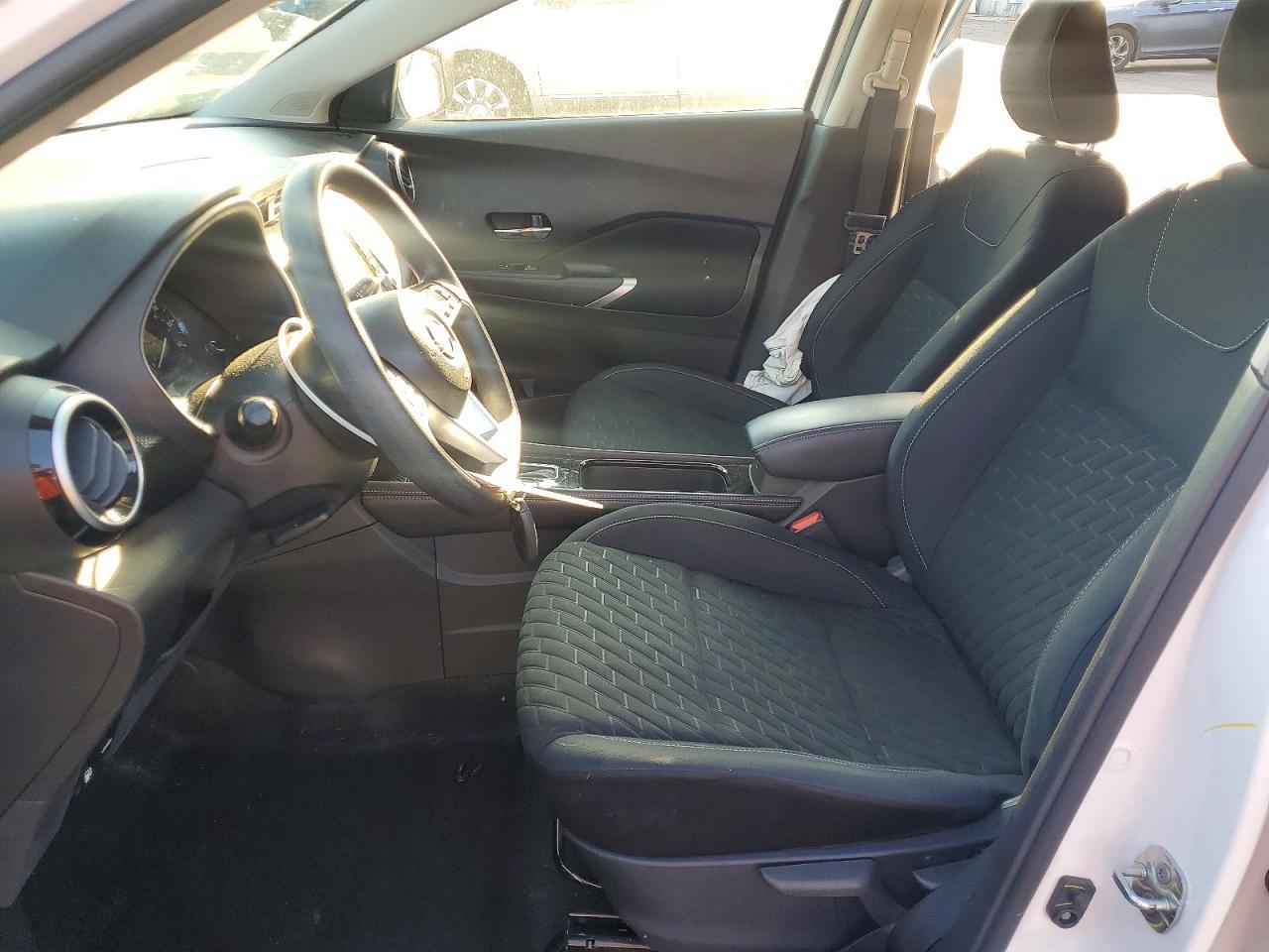 2022 NISSAN KICKS