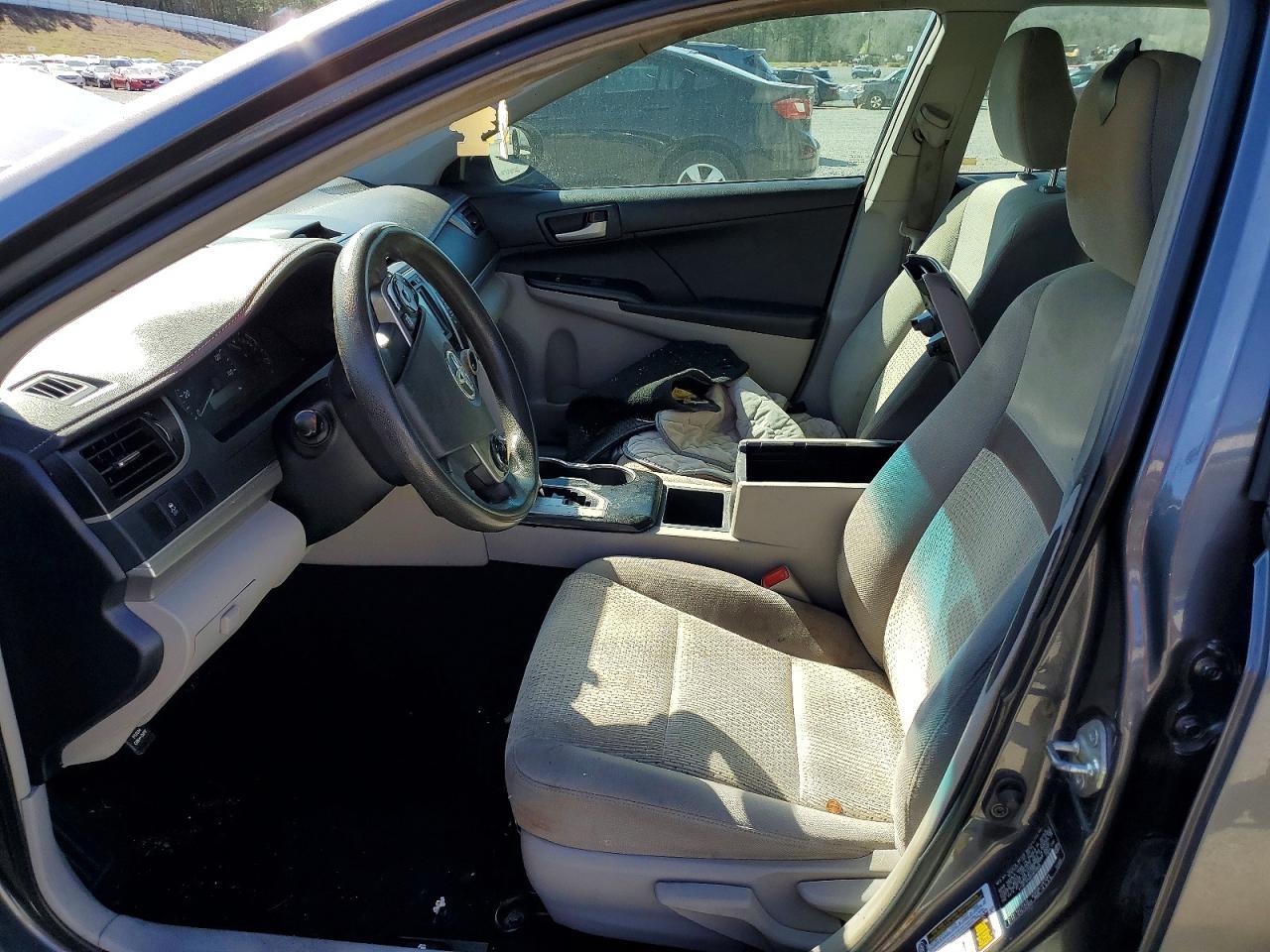 2014 TOYOTA CAMRY