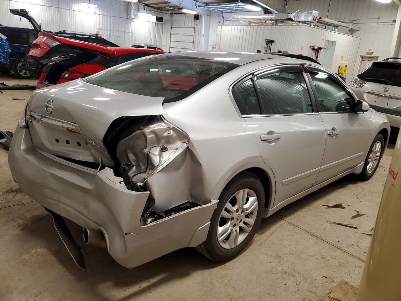 2011 NISSAN ALTIMA