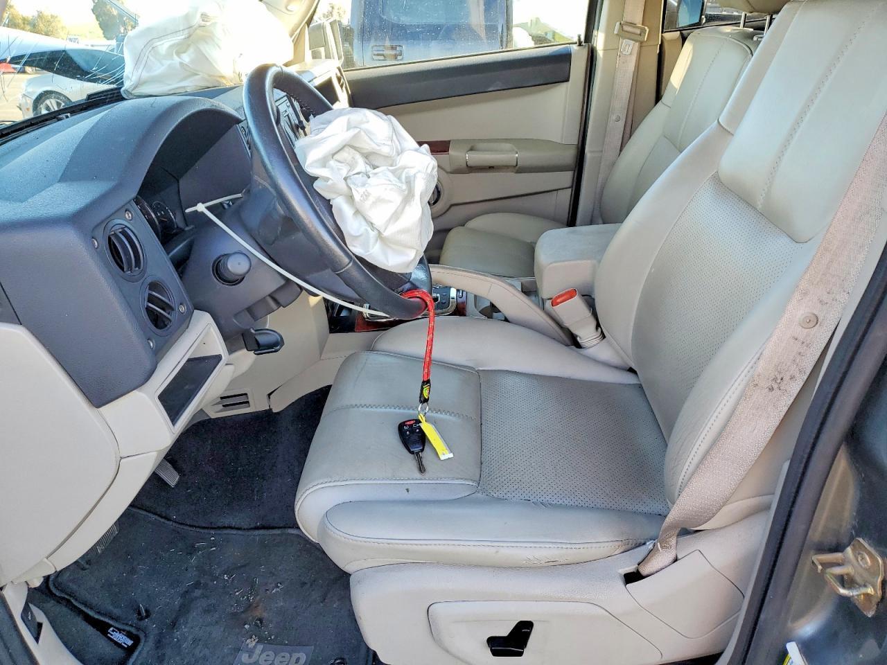 2007 JEEP Commander