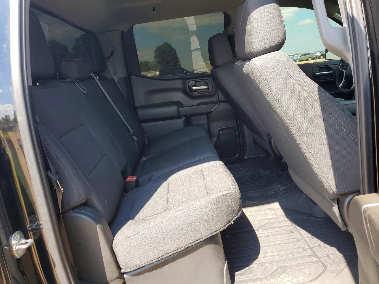 2021 CHEVROLET Silverado