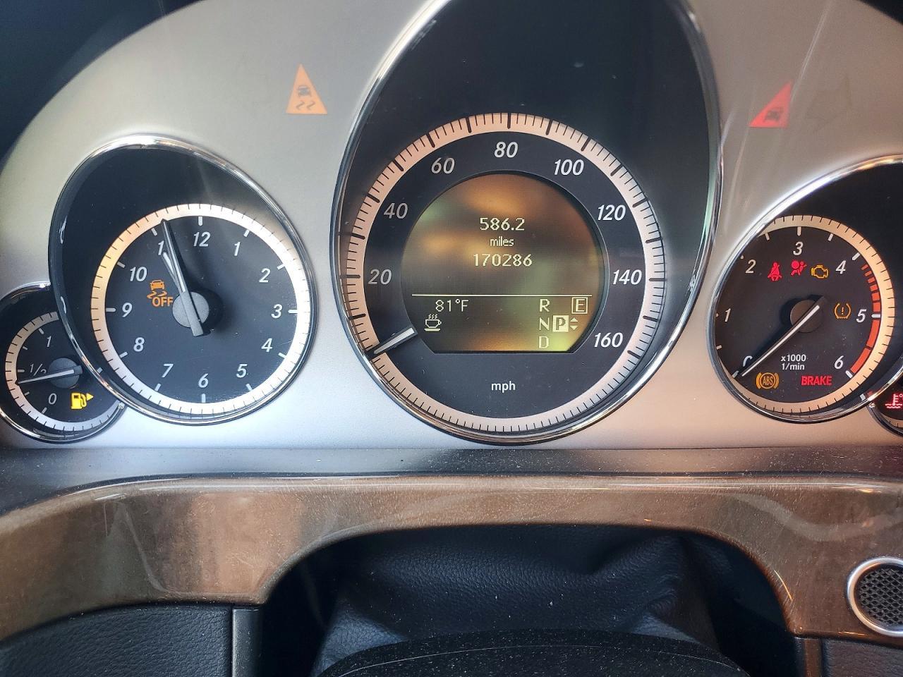 2011 MERCEDES-BENZ E-Class