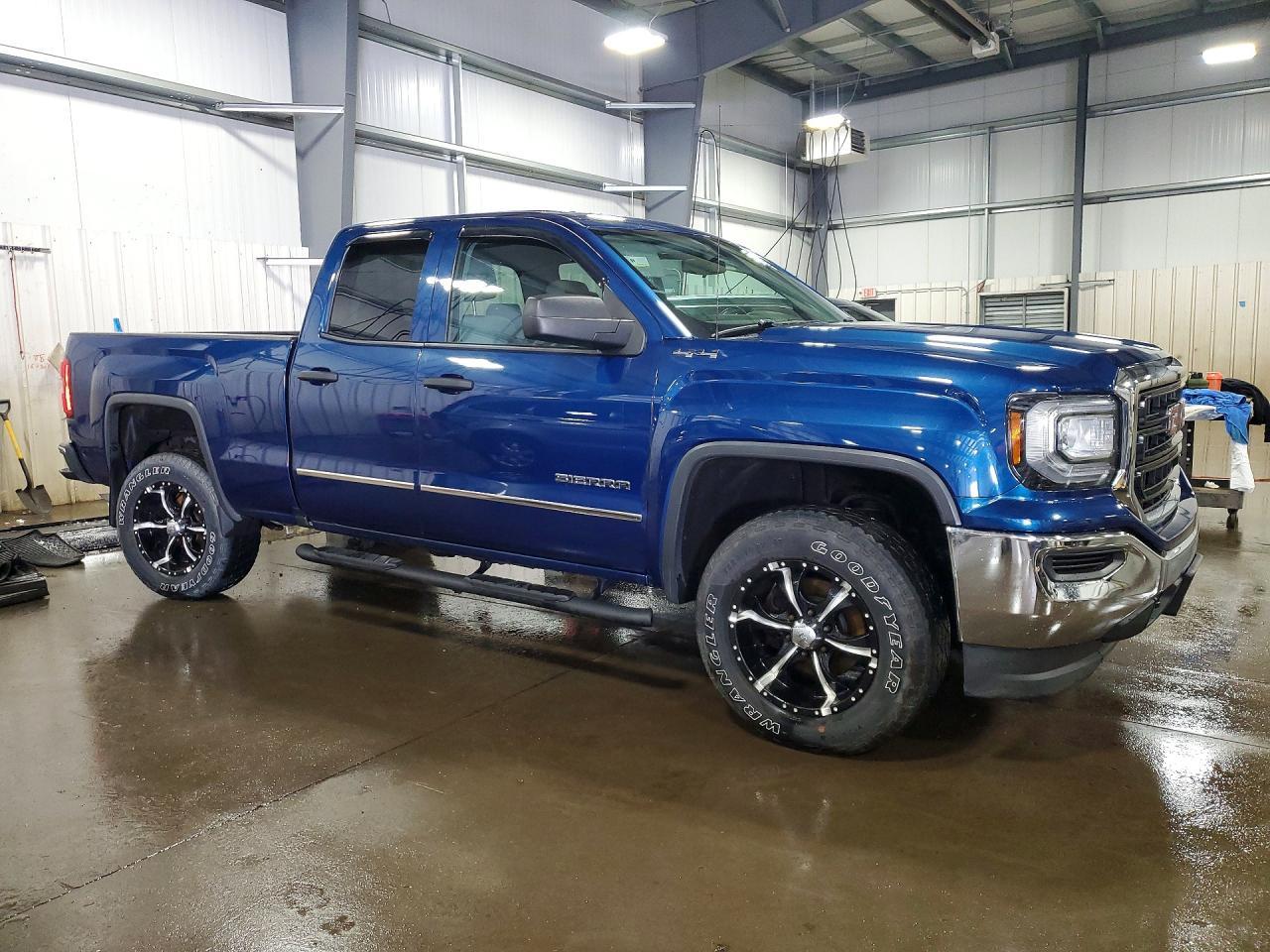2017 GMC Sierra