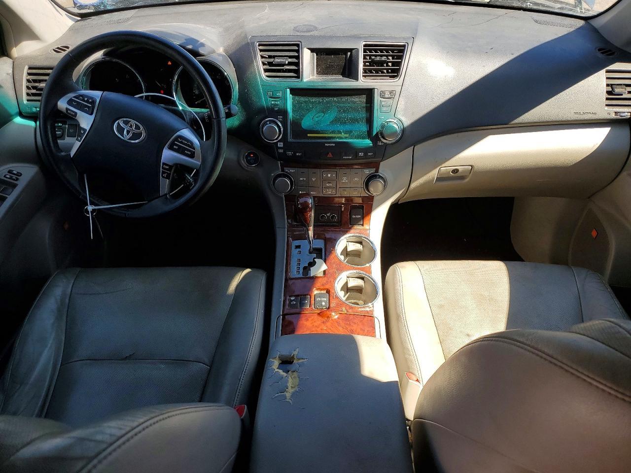 2012 TOYOTA Highlander Hybrid