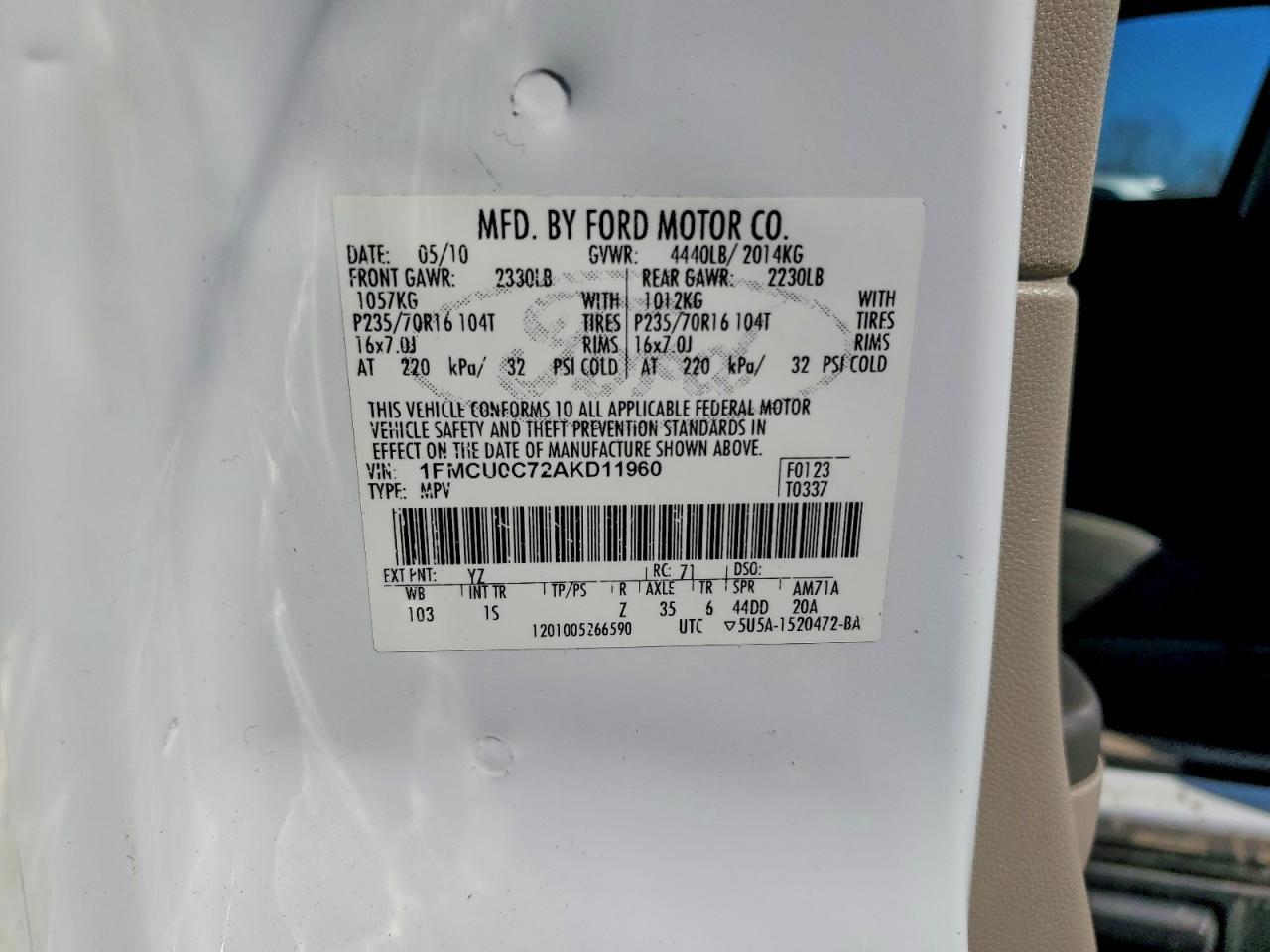 2010 FORD ESCAPE