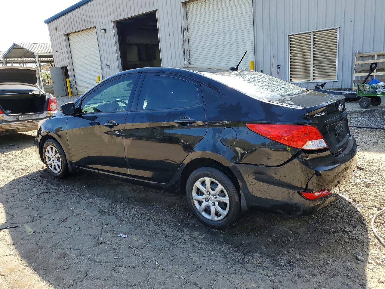 2012 HYUNDAI ACCENT