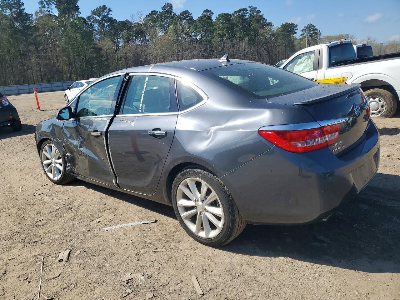 2013 BUICK VERANO