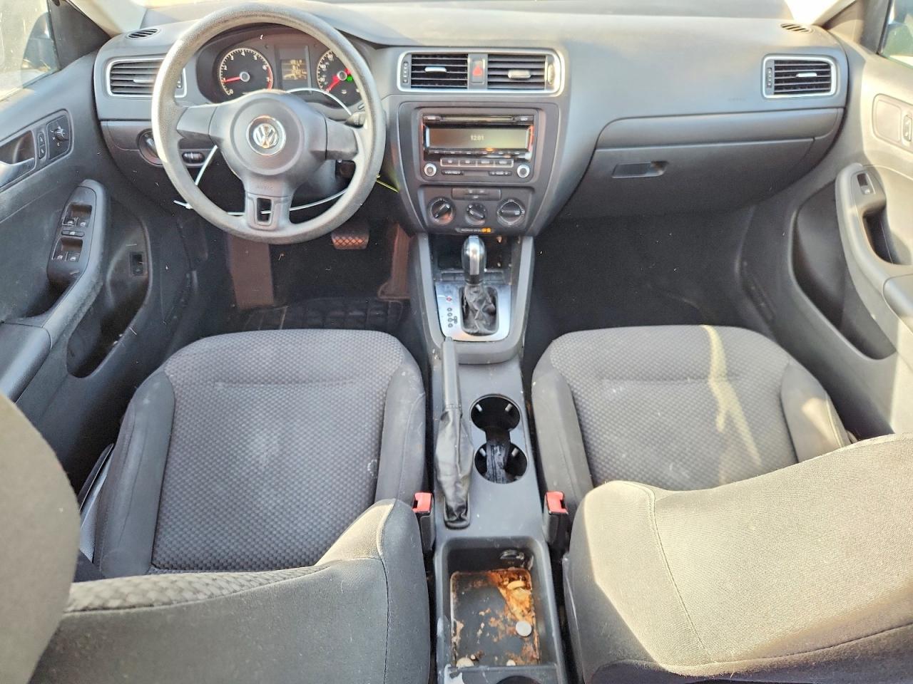 2013 VOLKSWAGEN JETTA
