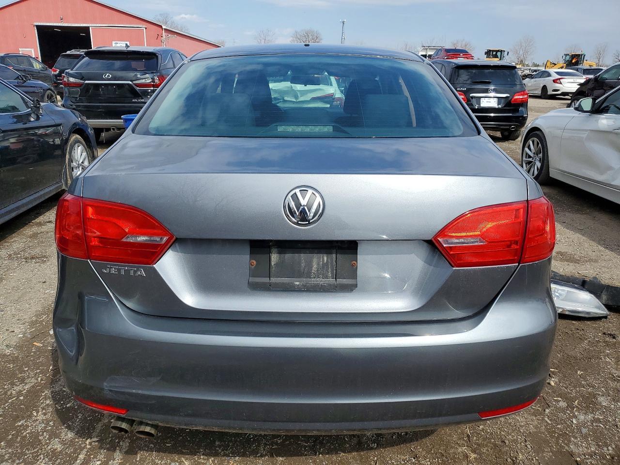 2013 VOLKSWAGEN JETTA