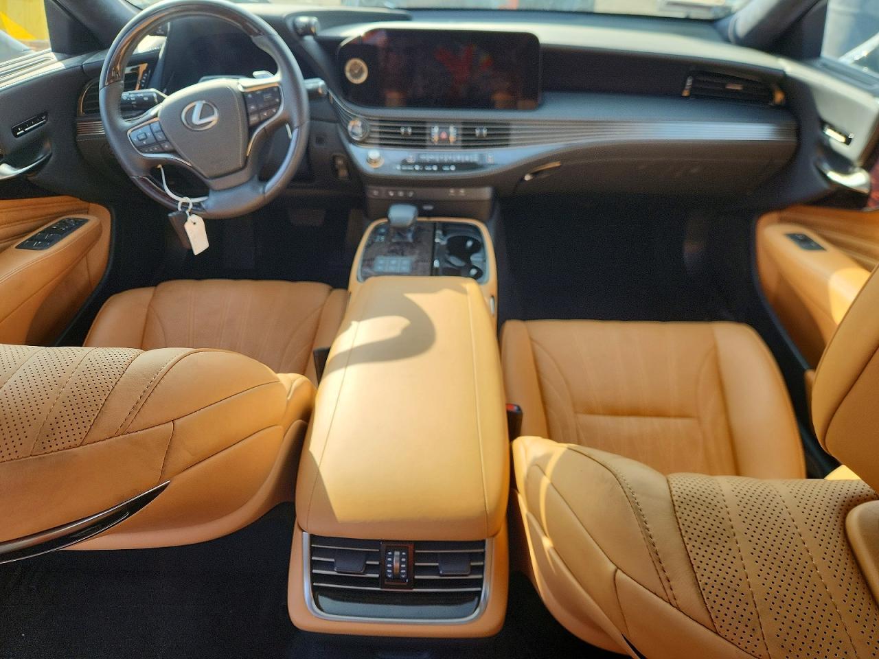 2024 LEXUS LS 500