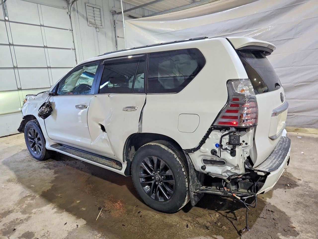 2023 LEXUS GX 460