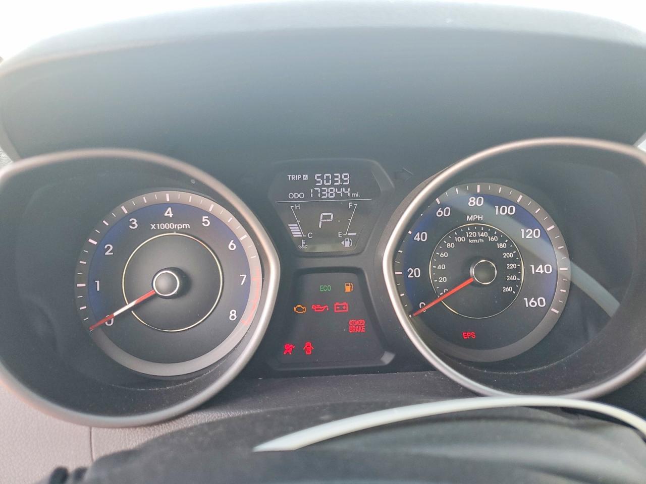 2012 HYUNDAI ELANTRA