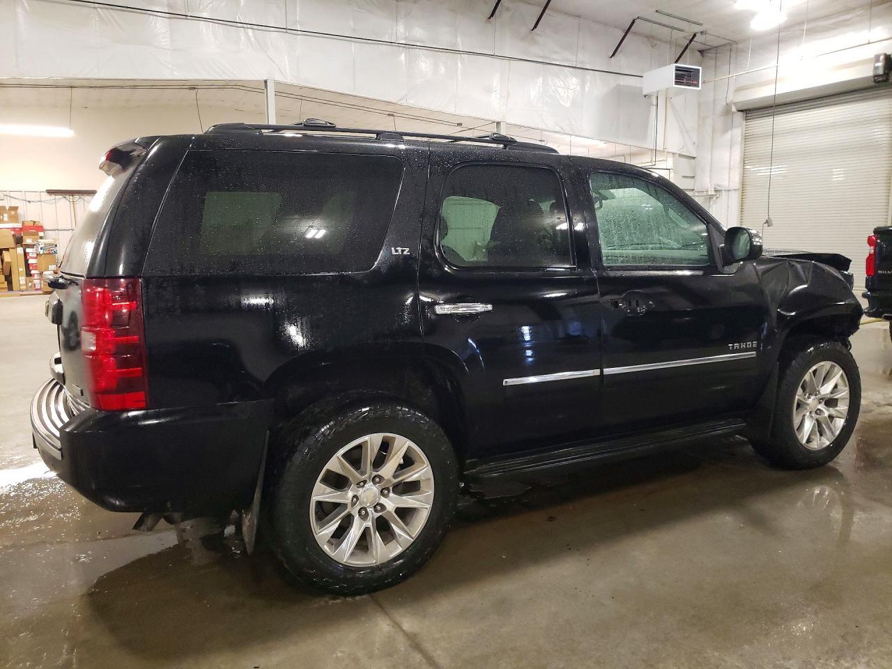 2010 CHEVROLET Tahoe