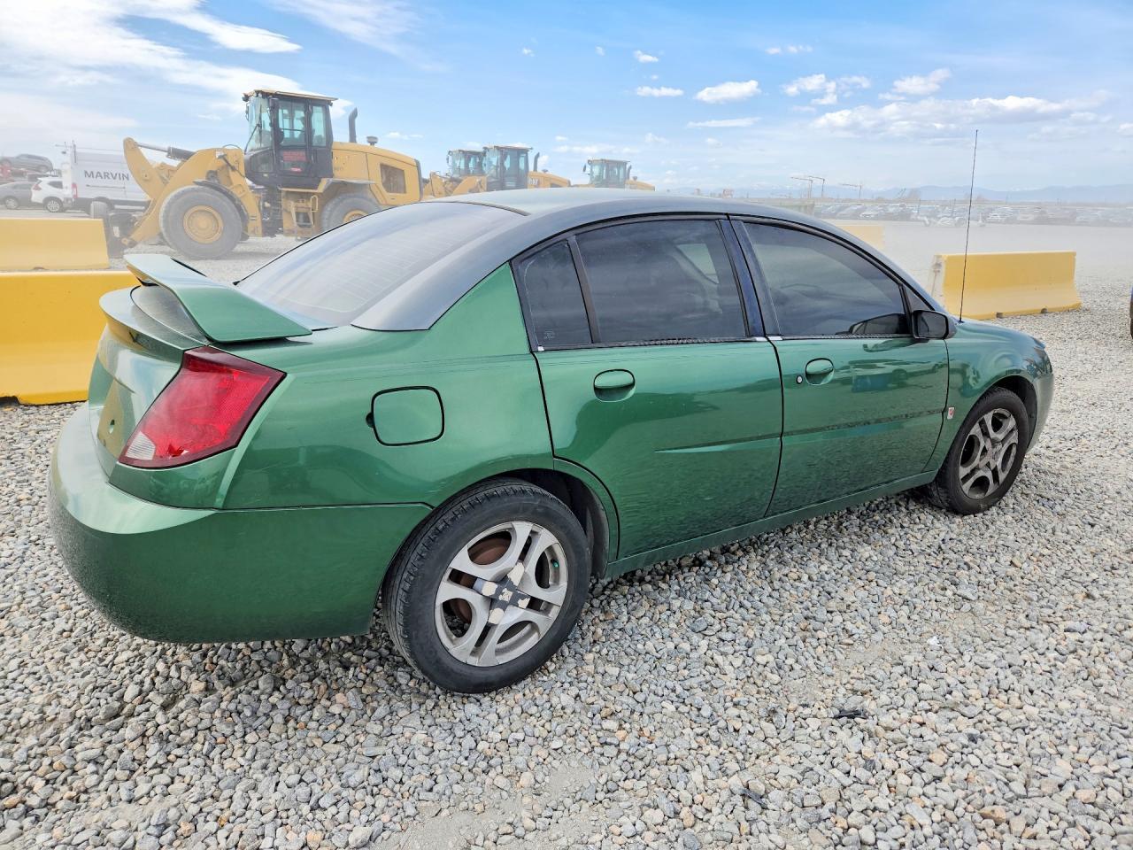 2003 SATURN Ion