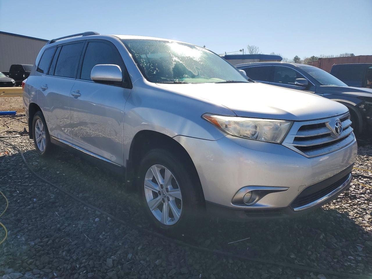 2012 TOYOTA HIGHLANDER
