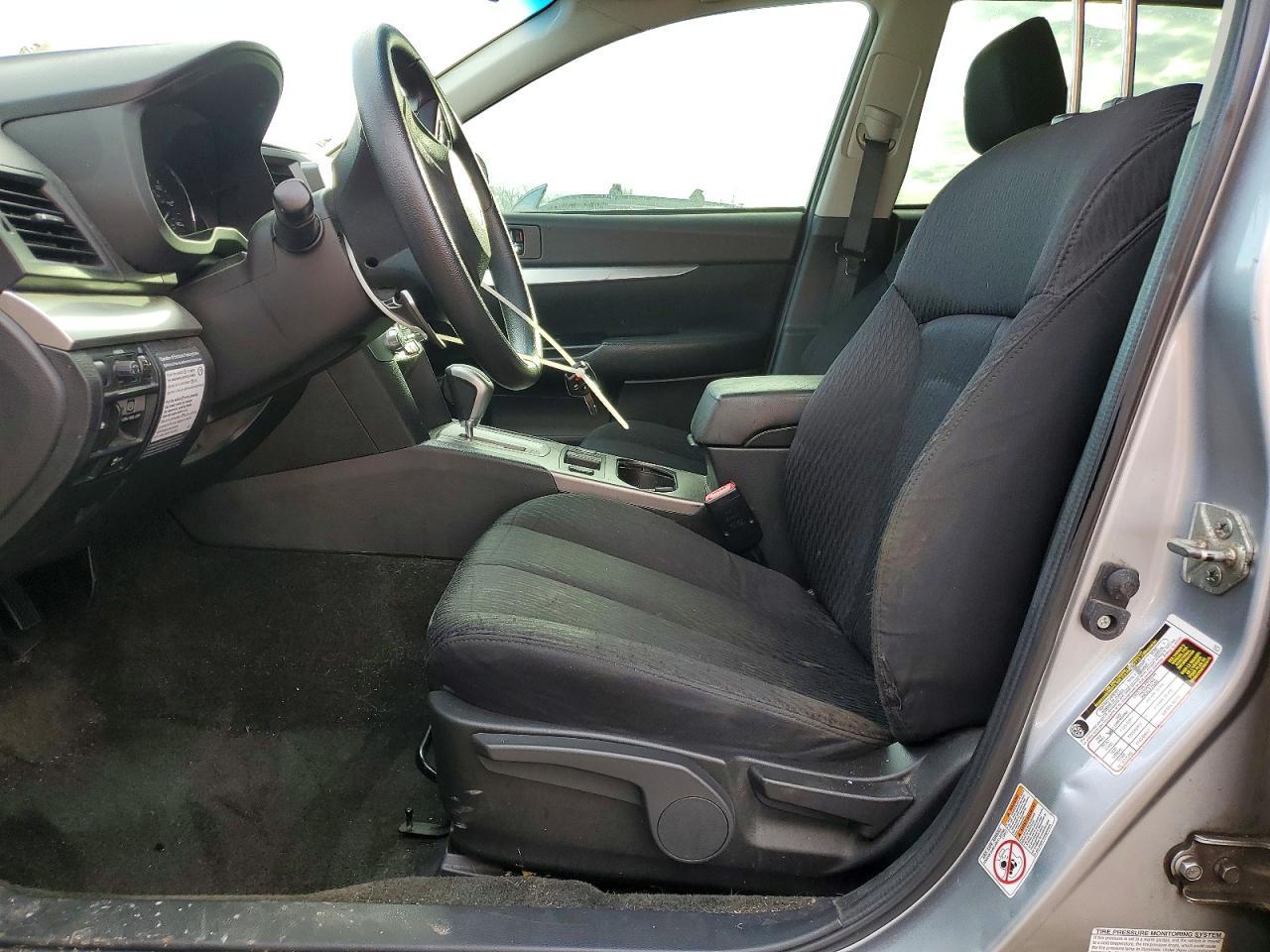 2012 SUBARU Outback