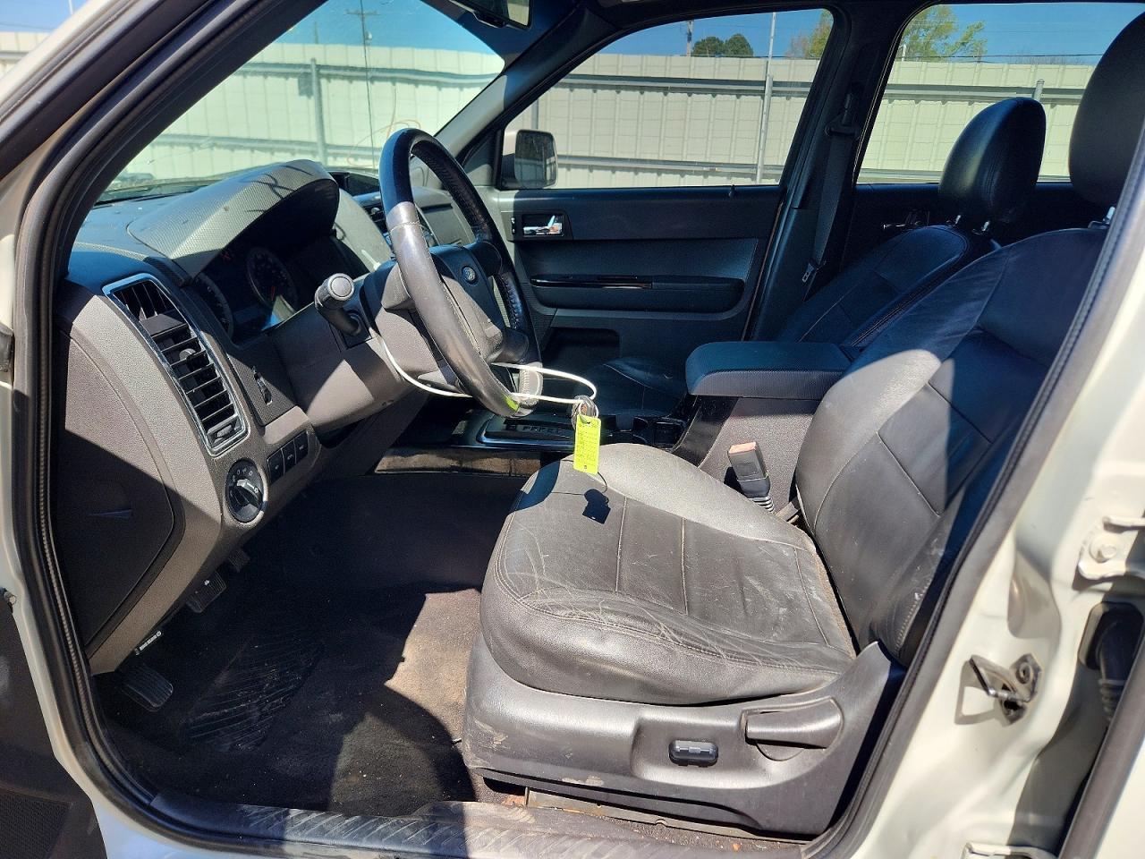 2008 FORD ESCAPE