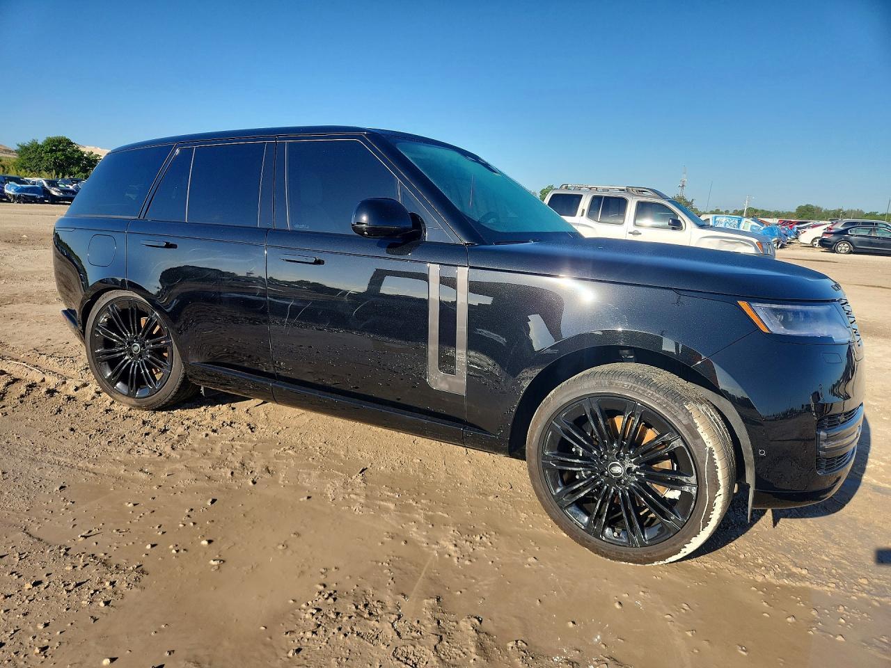2025 LAND ROVER RANGE ROVER